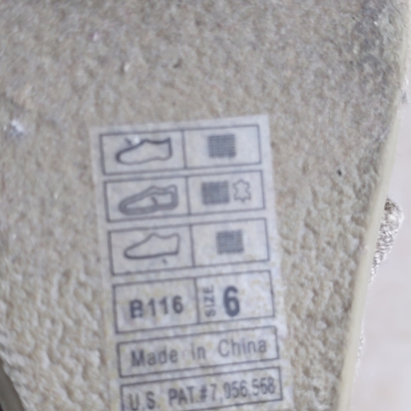 4/$15 women gladiator summer shoes - Picture 8 of 8